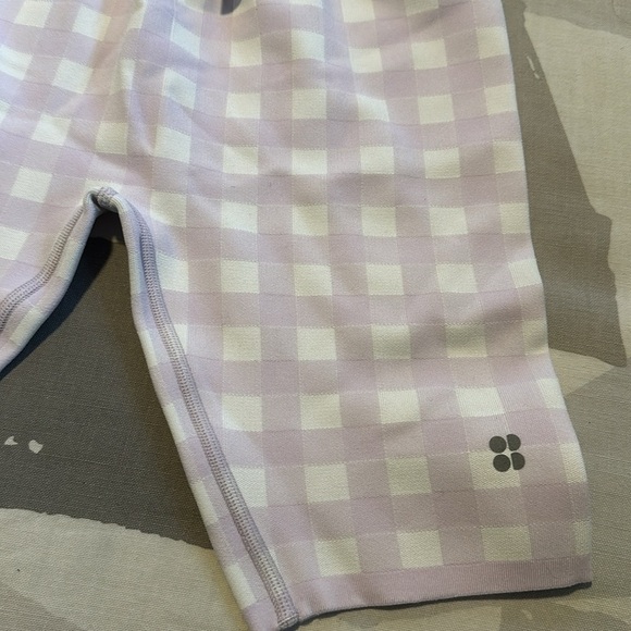 NEW Sweaty Betty Gingham Bike Shorts - Picture 11 of 12